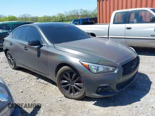 2017 Infiniti Q50 2.0t Premium with VIN JN1CV7AR8HM681875, listed as a IAAI auction lot 41891088 with 118,327 mi miles. Bid and sale history available at carsss.com. Image 13.