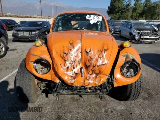 1971 Volkswagen Beetle with VIN 1112121729, listed as a Copart auction lot 88161105 with 16,992 mi miles and Salvage Title. Bid and sale history available at DreamBid. Image 5.