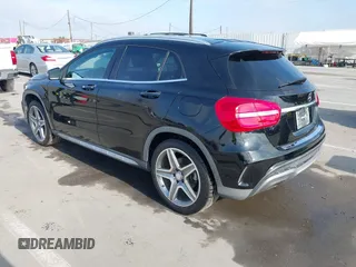 2015 Mercedes-Benz GLA 250 z VIN WDCTG4GB1FJ119633, wystawiony jako IAAI lot #42085473 z przebiegiem 149 109 mil mil oraz . Historia ofert i sprzedaży dostępna na DreamBid. Obrazek 3.