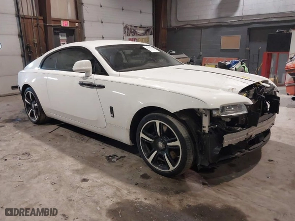2014 Rolls-Royce Wraith with VIN SCA665C59EUX84389, listed as a IAAI auction lot 41413368 with 57,951 mi miles. Bid and sale history available at carsss.com. Image 1.