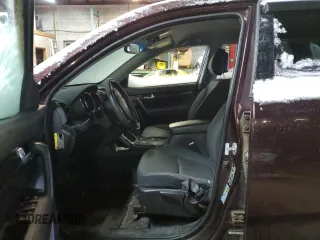 2011 Kia Sorento LX with VIN 5XYKT3A29BG139221, listed as a Copart auction lot 81924054 with 156,550 mi miles and Clean Title. Bid and sale history available at DreamBid. Image 7.