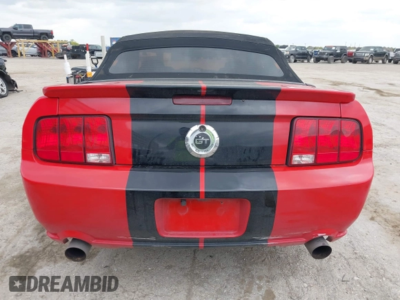 2007 Ford Mustang GT Deluxe с VIN 1ZVHT85H175237646, выставлен на аукционе IAAI как лот 42105476 с пробегом 179 433 миль миль и . История ставок и продаж доступна на DreamBid. Изображение 17.