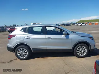 2021 Nissan Rogue Sport S with VIN JN1BJ1AV5MW568661, listed as a IAAI auction lot 41963229 with 64,221 mi miles. Bid and sale history available at carsss.com. Image 14.