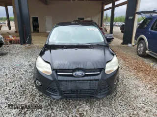 2013 Ford Focus SE z VIN 1FADP3F24DL216824, wystawiony jako Copart lot #52142715 z przebiegiem 149 611 mil mil oraz Szkoda całkowita • Salvage title. Historia ofert i sprzedaży dostępna na DreamBid. Obrazek 5.