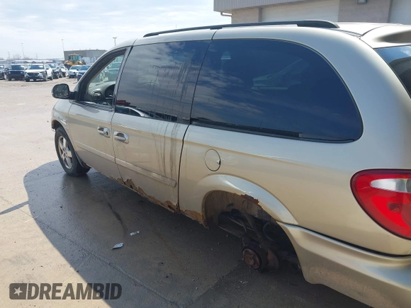 2007 Dodge Grand Caravan SXT with VIN 2D4GP44L57R237947, listed as a IAAI auction lot 42096794 with 257,714 mi miles and . Bid and sale history available at DreamBid. Image 12.