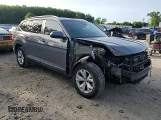 2018 Volkswagen Atlas SEL z VIN 1V2ER2CA4JC503864, wystawiony jako Copart lot #54832325 z przebiegiem 62 272 mil mil oraz Szkoda całkowita • Salvage title. Historia ofert i sprzedaży dostępna na DreamBid. Obrazek 4.