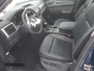 2021 Volkswagen Atlas SE z VIN 1V2LP2CA2MC559089, wystawiony jako Copart lot #43251325 z przebiegiem 60 630 mil mil oraz Szkody całkowita. Historia ofert i sprzedaży dostępna na DreamBid. Obrazek 7.