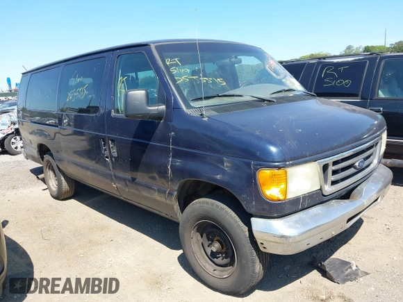 2003 Ford Econoline Passenger XL with VIN 1FBSS31S23HB63926, listed as a IAAI auction lot 42384516 with 371,860 mi miles and . Bid and sale history available at DreamBid. Image 1.