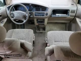 2001 Toyota Sienna LE with VIN 4T3ZF13C11U382702, listed as a Copart auction lot 71856214 with 220,475 mi miles and Clean Title. Bid and sale history available at carsss.com. Image 8.