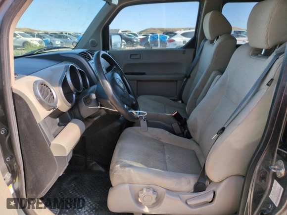 2011 Honda Element EX z VIN 5J6YH1H75BL001482, wystawiony jako Copart lot #59041055 z przebiegiem 206 361 mil mil oraz Szkoda całkowita • Salvage title. Historia ofert i sprzedaży dostępna na DreamBid. Obrazek 7.
