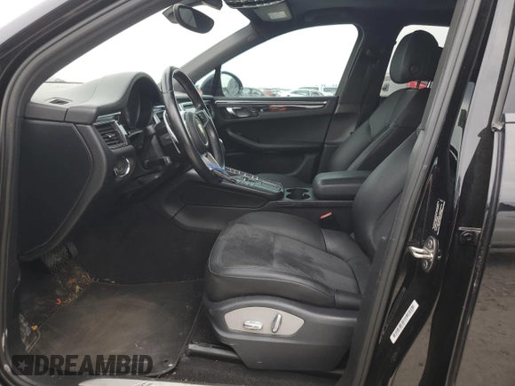 2016 Porsche Macan S with VIN WP1AB2A57GLB58640, listed as a Copart auction lot 45996215 with 79,081 mi miles and Salvage Title. Bid and sale history available at DreamBid. Image 7.