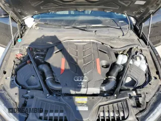 2022 Audi S8 with VIN WAULSAF84NN000519, listed as a Copart auction lot 47127135 with 30,032 mi miles and Salvage Title. Bid and sale history available at DreamBid. Image 11.