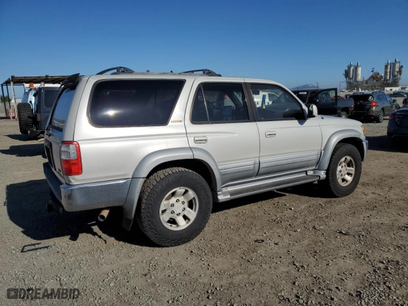 1998 Toyota 4Runner with VIN JT3GN87R5W0085448, listed as a Copart auction lot 52615305 with 252,676 mi miles and Clean Title. Bid and sale history available at carsss.com. Image 3.