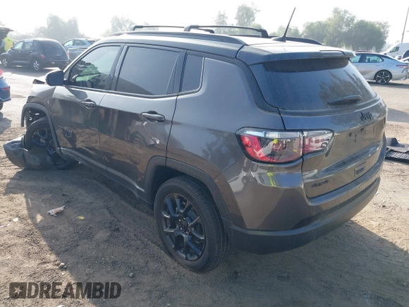 2022 Jeep Compass Latitude с VIN 3C4NJDBB6NT227843, выставлен на аукционе IAAI как лот 41207967 с пробегом 49 248 миль миль и . История ставок и продаж доступна на DreamBid. Изображение 3.