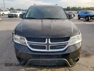 2017 Dodge Journey SXT with VIN 3C4PDCBB1HT554665, listed as a Copart auction lot 66391245 with 111,565 mi miles and Clean title. Bid and sale history available at DreamBid. Image 5.