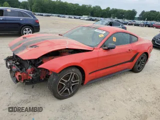 2018 Ford Mustang EcoBoost z VIN 1FA6P8THXJ5127970, wystawiony jako Copart lot #59592205 z przebiegiem Nie podano mil oraz Czysty tytuł • Clean title. Historia ofert i sprzedaży dostępna na DreamBid. Obrazek 1.