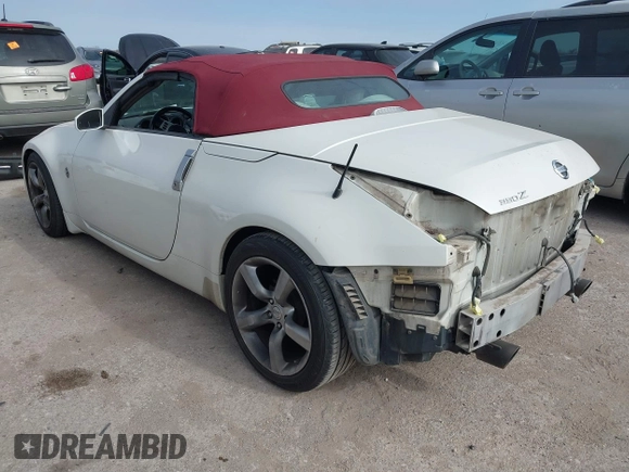 2006 Nissan 350Z Touring with VIN JN1AZ36A06M452000, listed as a IAAI auction lot 41371231 with 227,403 mi miles. Bid and sale history available at carsss.com. Image 3.