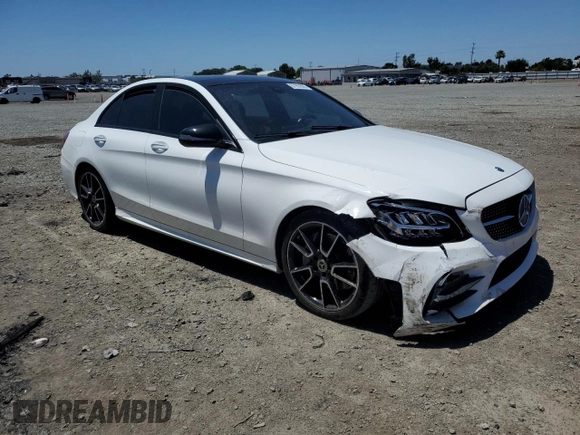 2019 Mercedes-Benz C 300 z VIN 55SWF8DB9KU298764, wystawiony jako Copart lot #57263505 z przebiegiem 95 037 mil mil oraz Szkoda całkowita • Salvage title. Historia ofert i sprzedaży dostępna na DreamBid. Obrazek 4.