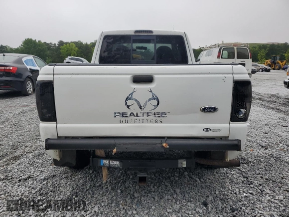 2002 Ford Ranger XL Fleet with VIN 1FTYR44U82TA21001, listed as a Copart auction lot 58392305 with 234,824 mi miles and Salvage title. Bid and sale history available at DreamBid. Image 6.
