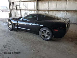 2002 Chevrolet Corvette with VIN 1G1YY22G725125125, listed as a Copart auction lot 73348114 with 94,048 mi miles and Salvage Title. Bid and sale history available at carsss.com. Image 2.