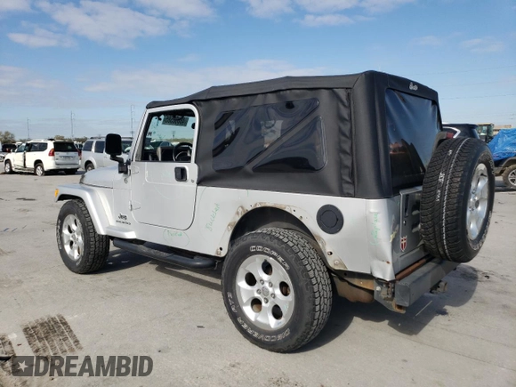 2006 Jeep Wrangler Unlimited LWB with VIN 1J4FA44S76P717421, listed as a Copart auction lot 48050585 with 44,137 mi miles and Salvage Title. Bid and sale history available at carsss.com. Image 2.