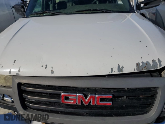 2006 GMC Sierra 1500 with VIN 1GTJC33U46F127819, listed as a Copart auction lot 88531945 with 276,975 mi miles and Salvage Title. Bid and sale history available at DreamBid. Image 11.