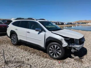 2024 Subaru Outback Touring with VIN 4S4BTAPCXR3257650, listed as a Copart auction lot 50429545 with 9,577 mi miles and Salvage title. Bid and sale history available at DreamBid. Image 14.