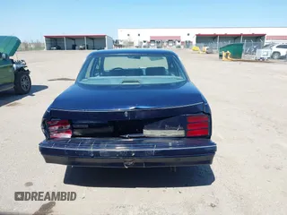 1996 Oldsmobile Cutlass Ciera 1SA VX5 z VIN 1G3AJ55M6T6397371, wystawiony jako IAAI lot #42222459 z przebiegiem 92 232 mil mil oraz . Historia ofert i sprzedaży dostępna na DreamBid. Obrazek 16.
