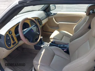2003 Saab 9-3 SE z VIN YS3DF78KX37010795, wystawiony jako IAAI lot #42441244 z przebiegiem 118 111 mil mil oraz . Historia ofert i sprzedaży dostępna na DreamBid. Obrazek 5.