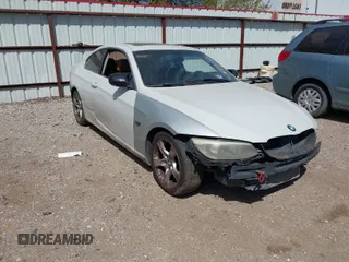 2011 BMW 3 Series 335i with VIN WBAKG7C58BE598572, listed as a IAAI auction lot 41843514 with 130,812 mi miles and . Bid and sale history available at DreamBid. Image 1.