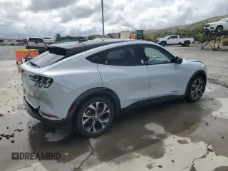 2023 Ford Mustang Mach-E Premium с VIN 3FMTK3SU9PMA74030, выставлен на аукционе Copart как лот 56693125 с пробегом 54 094 миль миль и На запчасти • Non repairable. История ставок и продаж доступна на DreamBid. Изображение 3.