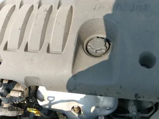 2010 Hyundai Accent GLS z VIN KMHCN4AC9AU422174, wystawiony jako IAAI lot #43209233 z przebiegiem 143 052 mil mil oraz . Historia ofert i sprzedaży dostępna na DreamBid. Obrazek 12.