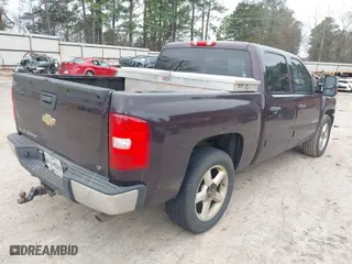 2008 Chevrolet Silverado 1500 LTZ with VIN 2GCEC13Y281121522, listed as a IAAI auction lot 41636172 with 274,769 mi miles. Bid and sale history available at carsss.com. Image 4.