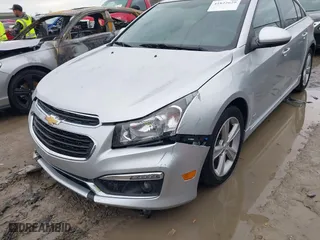 2015 Chevrolet Cruze LT with VIN 1G1PE5SB5F7113933, listed as a IAAI auction lot 41822629 with 100,576 mi miles. Bid and sale history available at carsss.com. Image 6.