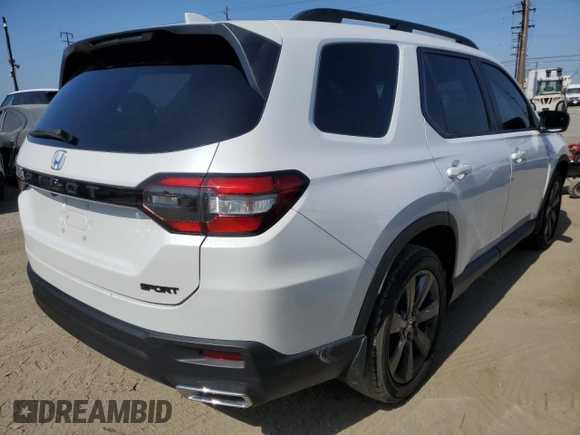 2023 Honda Pilot Sport with VIN 5FNYG2H30PB012041, listed as a Copart auction lot 62038135 with 30,558 mi miles and Salvage title. Bid and sale history available at DreamBid. Image 3.