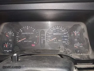 1995 Dodge Ram 1500 with VIN 3B7HF13Y6SM142040, listed as a IAAI auction lot 41737628 with 152,582 mi miles. Bid and sale history available at carsss.com. Image 7.
