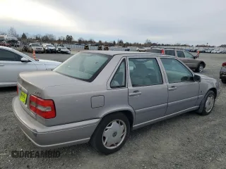 1999 Volvo S70 с VIN YV1LS55A2X1587936, выставлен на аукционе Copart как лот 43434815 с пробегом 86 839 миль миль и Чистый • Clean title. История ставок и продаж доступна на DreamBid. Изображение 3.