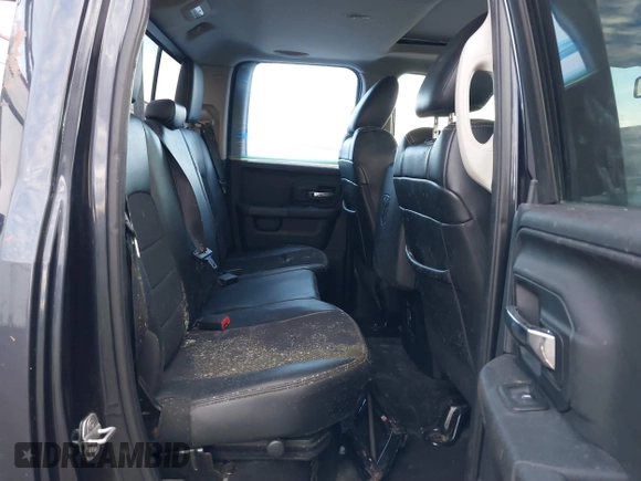 2013 Ram 1500 Sport z VIN 1C6RR7HT2DS675709, wystawiony jako IAAI lot #41272293 z przebiegiem 153 006 mil mil oraz . Historia ofert i sprzedaży dostępna na DreamBid. Obrazek 8.