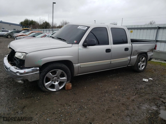 2004 Chevrolet Silverado 1500 Crew Cab LS with VIN 2GCEC13T341382494, listed as a Copart auction lot 45145695 with 142,903 mi miles and Salvage Title. Bid and sale history available at carsss.com. Image 1.