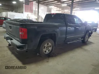 2015 GMC Sierra 1500 SLE z VIN 1GTV2UEC6FZ379178, wystawiony jako Copart lot #42980755 z przebiegiem 141 379 mil mil oraz Szkoda całkowita • Salvage title. Historia ofert i sprzedaży dostępna na DreamBid. Obrazek 3.