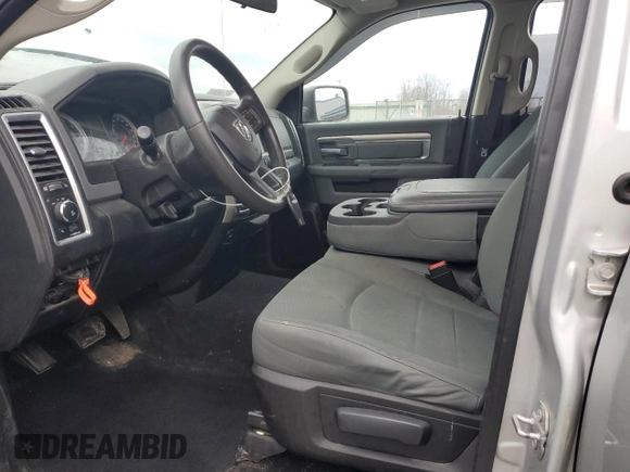 2017 Ram 1500 SLT z VIN 1C6RR7GT7HS609177, wystawiony jako Copart lot #50203465 z przebiegiem 100 208 mil mil oraz Szkoda całkowita • Salvage title. Historia ofert i sprzedaży dostępna na DreamBid. Obrazek 7.