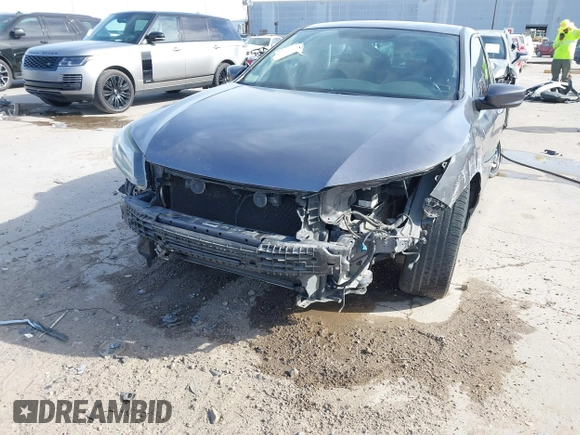 2014 Honda Accord Sport with VIN 1HGCR2F55EA083915, listed as a IAAI auction lot 41808126 with 148,174 mi miles and . Bid and sale history available at carsss.com. Image 6.