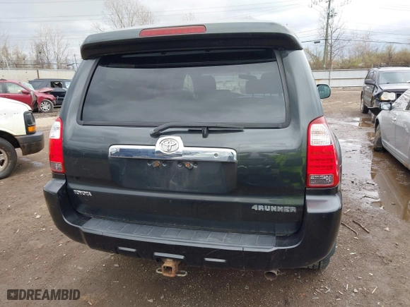 2006 Toyota 4Runner SR5 with VIN JTEBU14R660095020, listed as a IAAI auction lot 41851459 with 175,030 mi miles. Bid and sale history available at carsss.com. Image 16.