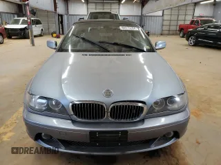 2004 BMW 3 Series 325Ci with VIN WBABW33434PL33682, listed as a Copart auction lot 86275284 with 135,699 mi miles and Salvage Title. Bid and sale history available at carsss.com. Image 5.