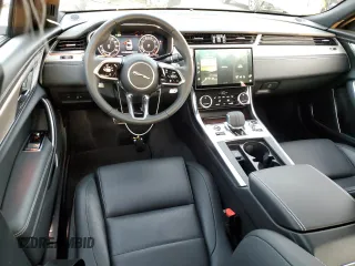 2024 Jaguar XF R-Dynamic SE with VIN SAJBL4GX9RCY93597, listed as a Copart auction lot 86955364 with 3,076 mi miles and Salvage Title. Bid and sale history available at carsss.com. Image 8.