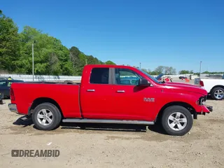 2017 Ram 1500 SLT z VIN 1C6RR6GG5HS678804, wystawiony jako IAAI lot #42050344 z przebiegiem 210 987 mil mil oraz . Historia ofert i sprzedaży dostępna na DreamBid. Obrazek 14.