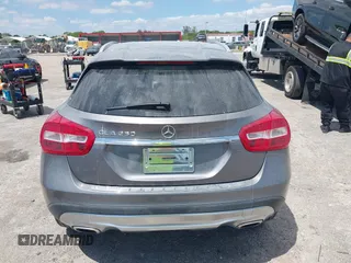 2016 Mercedes-Benz GLA 250 z VIN WDCTG4EB6GJ201846, wystawiony jako IAAI lot #42043957 z przebiegiem 71 293 mil mil oraz . Historia ofert i sprzedaży dostępna na DreamBid. Obrazek 16.