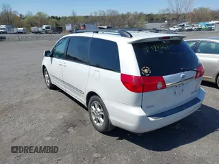 2006 Toyota Sienna XLE with VIN 5TDZA22C66S459319, listed as a IAAI auction lot 41917761 with 189,589 mi miles. Bid and sale history available at carsss.com. Image 3.