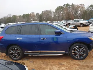 2020 Nissan Pathfinder Platinum with VIN 5N1DR2DM0LC610995, listed as a IAAI auction lot 41109334 with 94,065 mi miles. Bid and sale history available at carsss.com. Image 13.