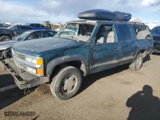 1997 Chevrolet Suburban with VIN 3GNFK16R6VG133792, listed as a Copart auction lot 51287445 with 180,437 mi miles and Salvage Title. Bid and sale history available at carsss.com. Image 1.